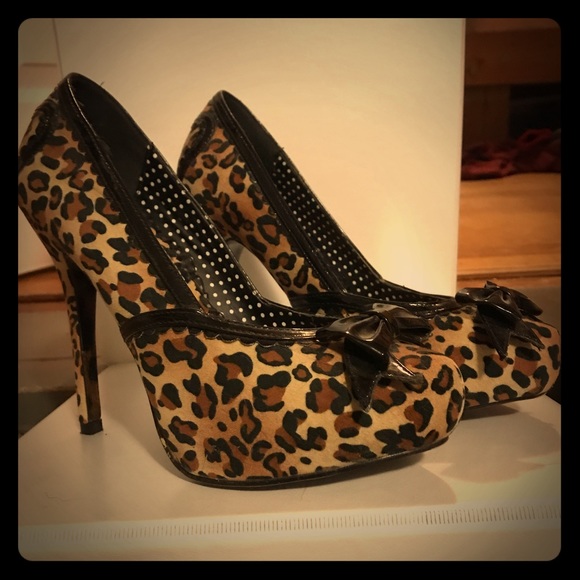 Bettie Page Shoes - Bettie Page Leopard Print Heels